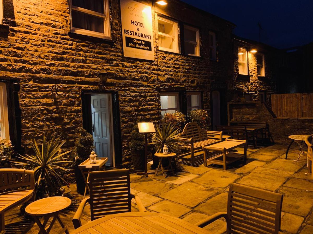 Cocketts Hotel Hawes Esterno foto