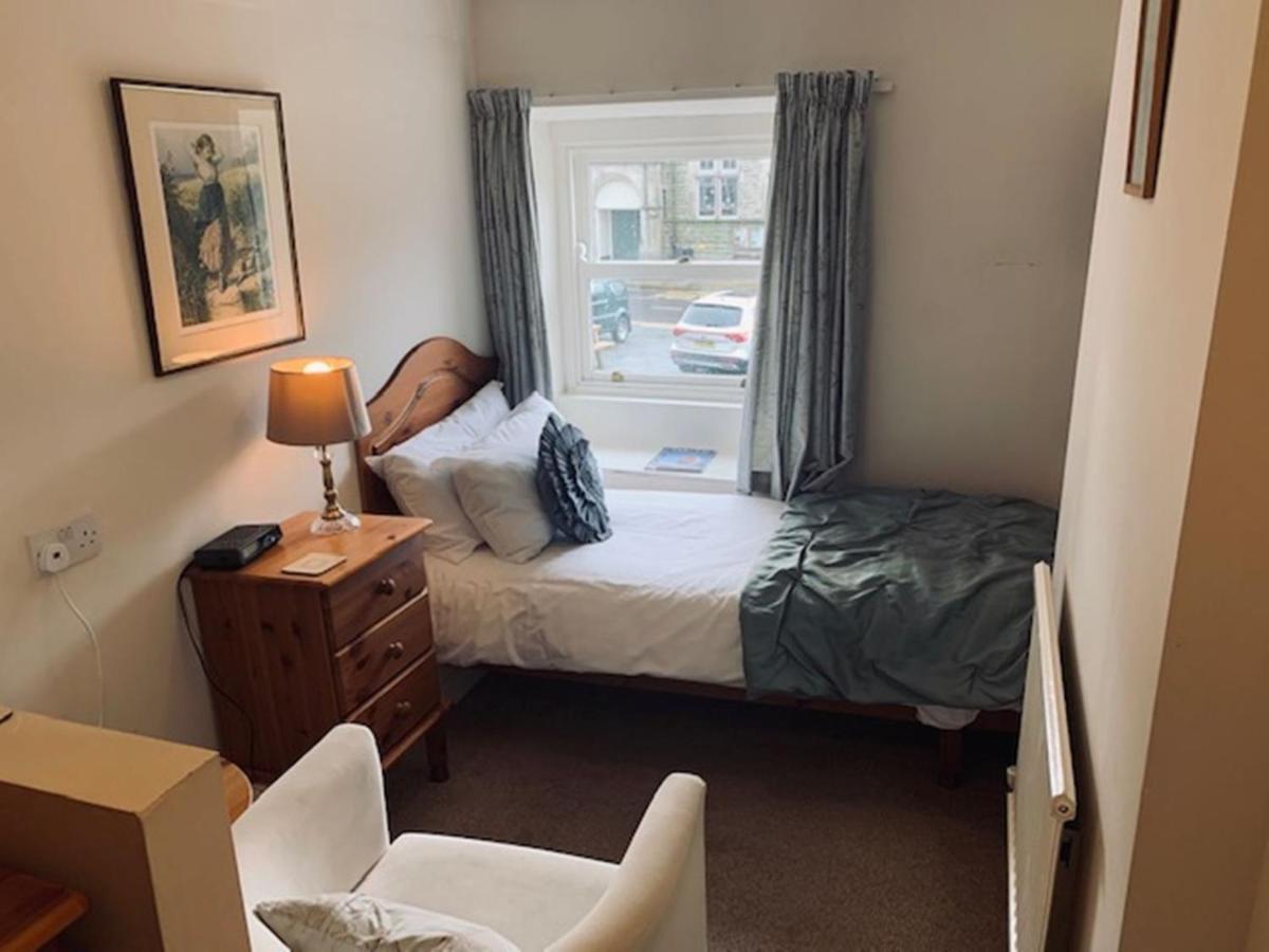 Cocketts Hotel Hawes Esterno foto